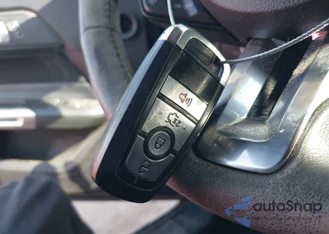 2022 Ford Mustang z USA, uszkodzony, nr VIN 1FA6P8TH6N5146344